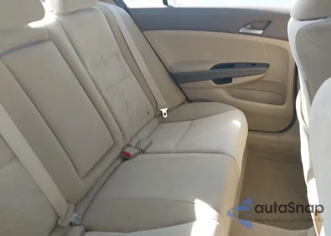 2010 Honda Accord 2.4 Lx from USA, damaged, VIN 1HGCP2F35AA076400